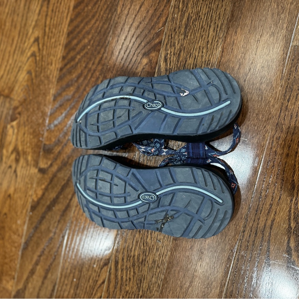 Chaco Blue Patterned Sandals - image 5